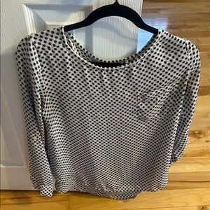 Ann Taylor Black and White Geometric Blouse